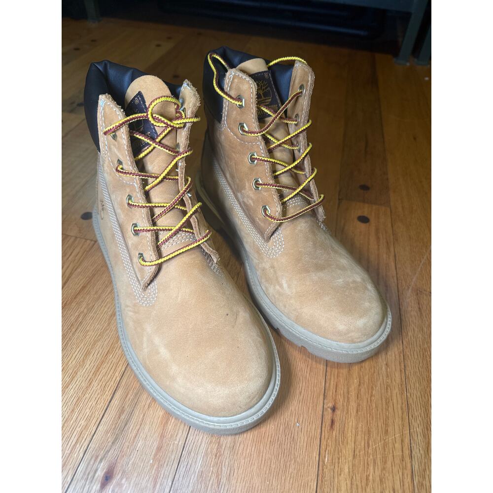 NEW Timberland Classic 6 Inch Boots Youth Sz 4 Wheat Beige Waterproof Jr Kids